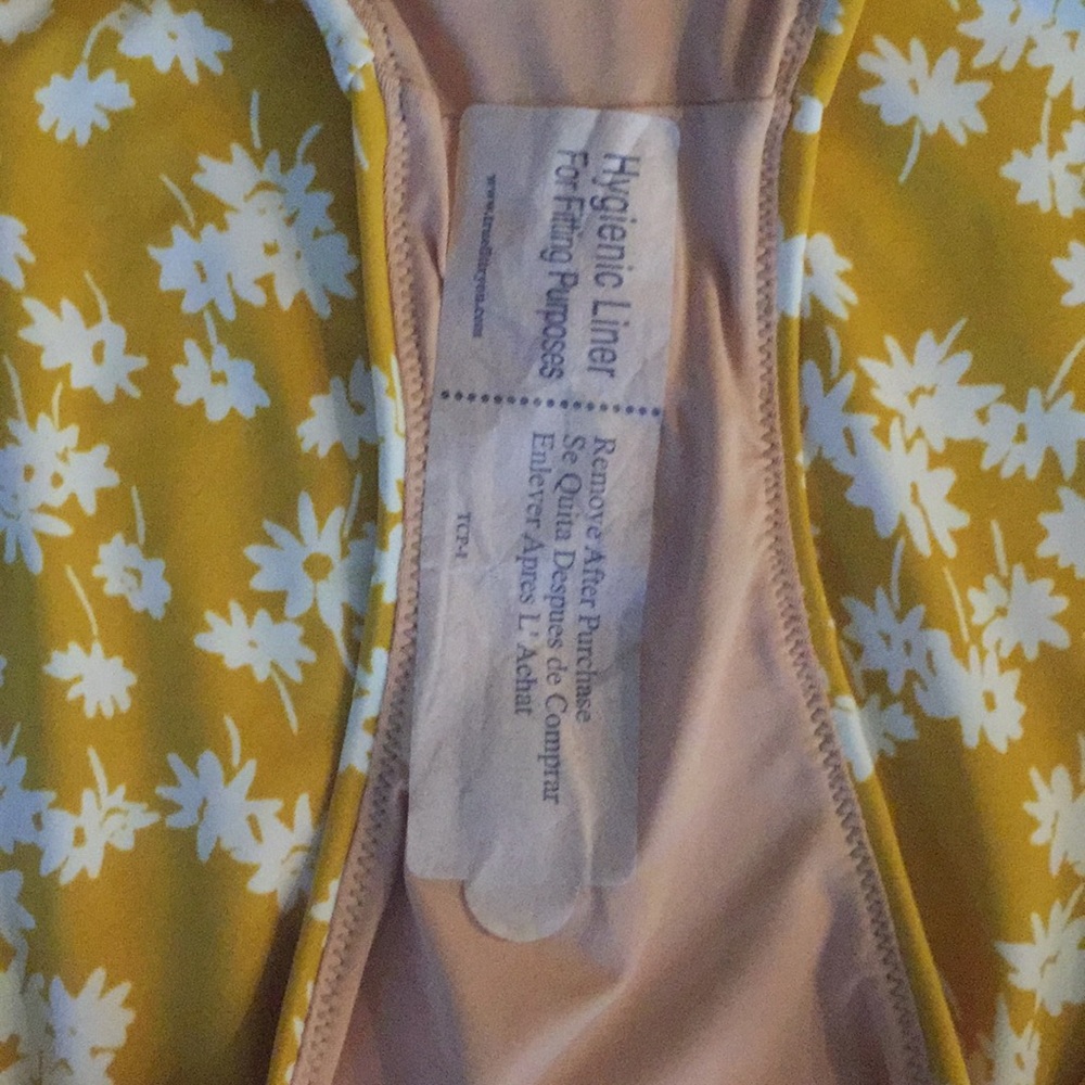 Madewell Second Wave High-Neck One-Piece Swimsuit - Picture 5 of 5